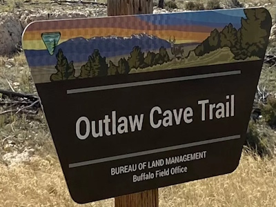 Entrance sign for Outlaw Canyon, Wyoming