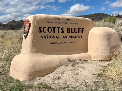 Entrance sign for zzz